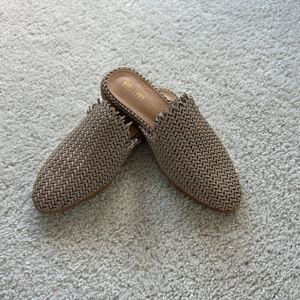 Mabel Handwoven Artisan Slides